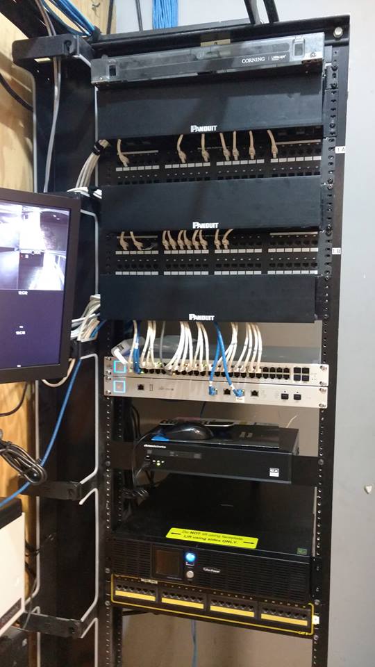 2018-11-09_rack_neat.jpg